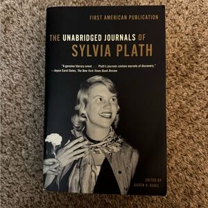 The Unabridged Journals of Sylvia Plath - Black & Gold Cover